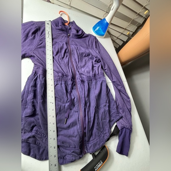 Lululemon Reversible Jacket INNER PEACE Fit & Flare Purple Yoga Size 8 - Picture 11 of 16